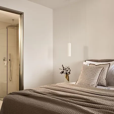 The Sall Complex B - Iconic Sea Views, By Zantewize Apartamento *