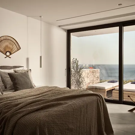 The Sall Complex B - Iconic Sea Views, By Zantewize