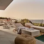 The Sall Complex B - Iconic Sea Views, By Zantewize Apartamento *
